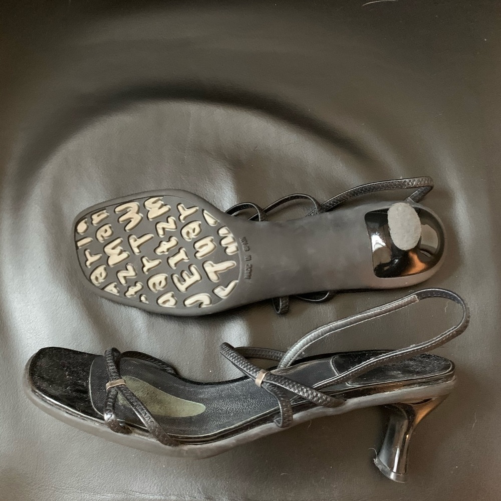 Never worn vintage Stuart Weitzman kitten heels